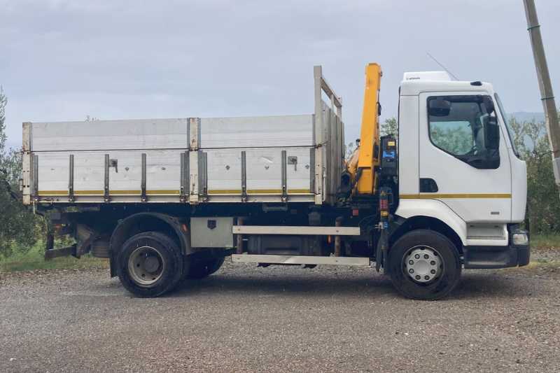 OmecoHub - Immagine RENAULT 210